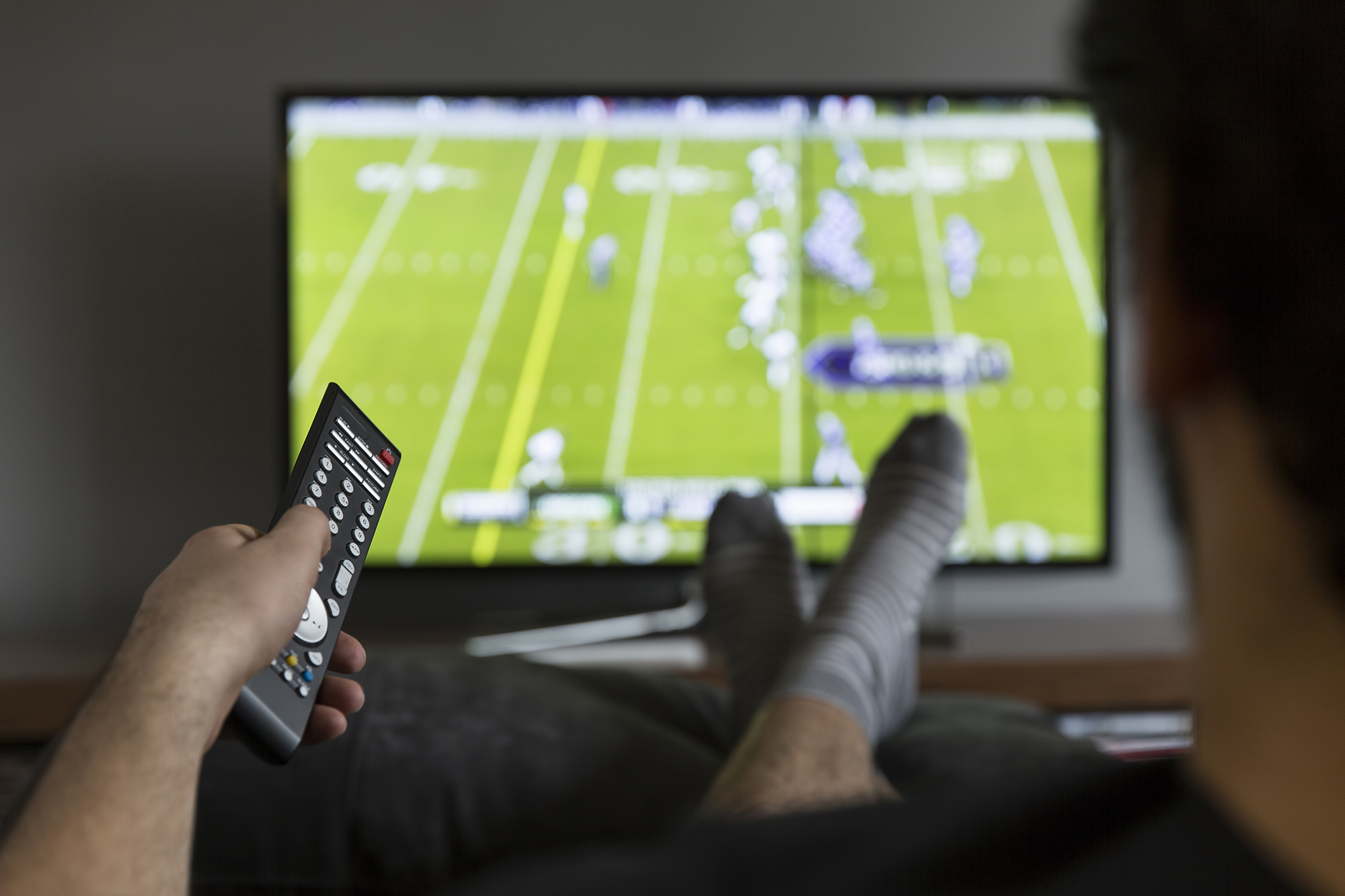 Broadpeak 2 Watching football