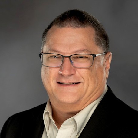 Mike Headshot 2025 sq