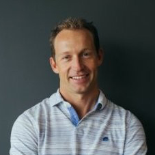 Seth headshot cropped